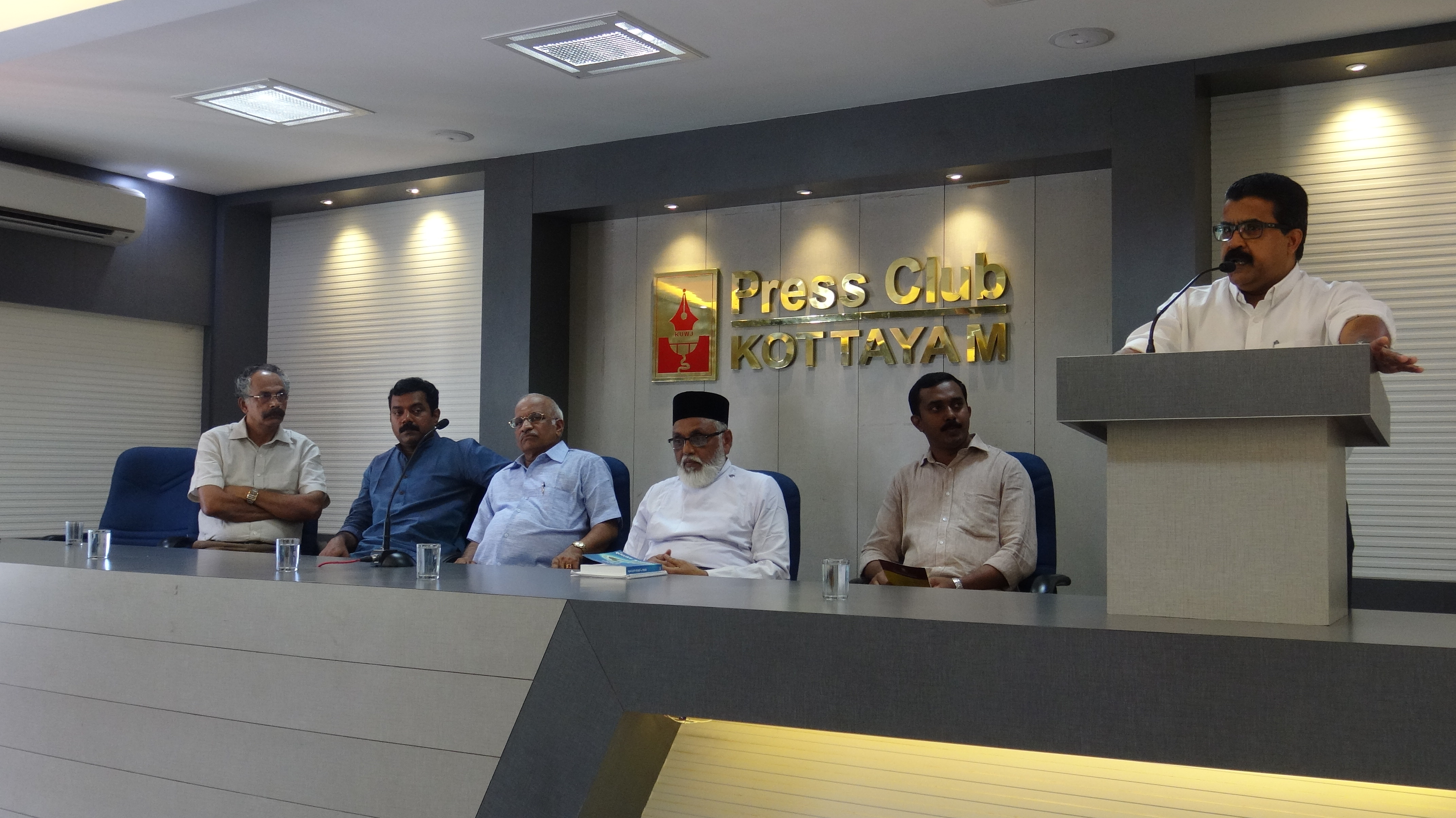 ആധുനിക ശാസ്ത്രത്തിന്‍റെ നേട്ടങ്ങളെക്കുറിച്ച് ഒരു വൈസ് ചാന്‍സലറുടെ സുന്ദരമായ പ്രസംഗം