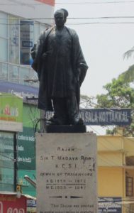statue-jn